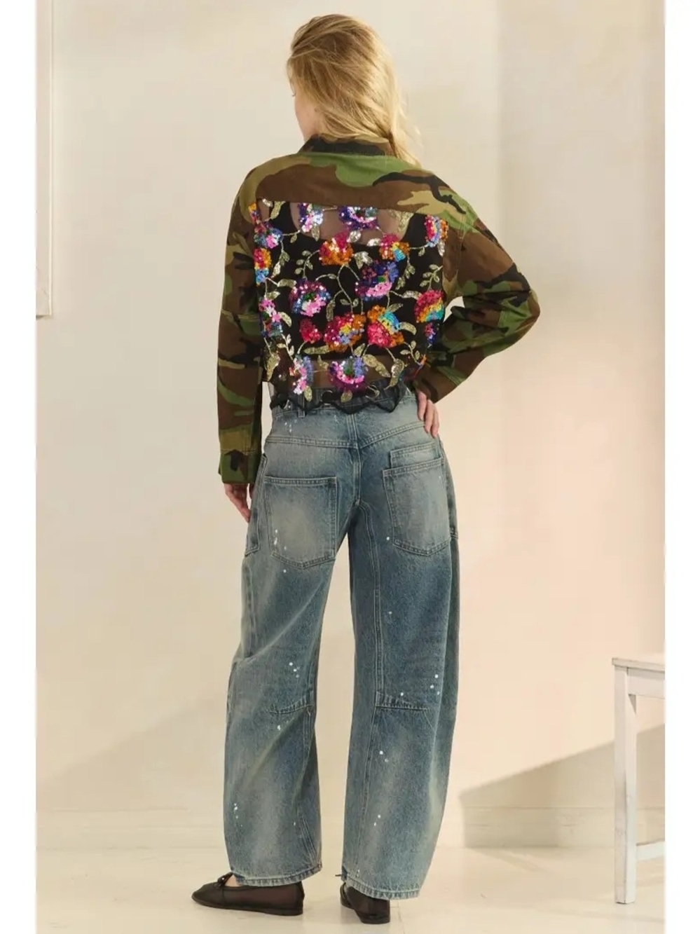 Camo Embellished Cropped Jacket - Green By Veveret - Picture 7 of 8